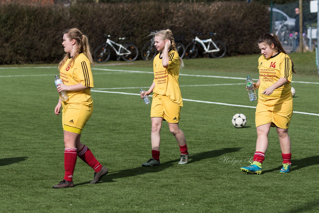 Bild 118 - B-Juniorinnen SG Weststeinburg/Bei - SV Fisia 03 : Ergebnis: 1:2